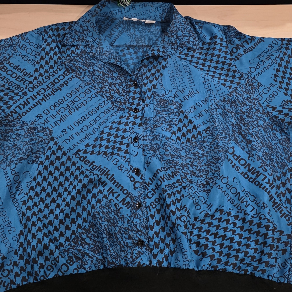 Vtg Shapely Lady Button Front Blouse/Jacket Size 42 Alphabet/Numeral Graphics